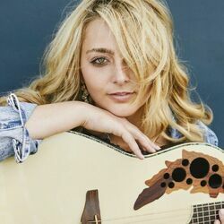 Hometown Out Of Me Chords by HunterGirl
