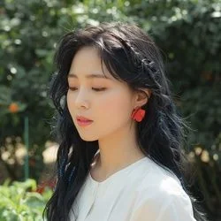 The Lonely Bloom Stands Alone Chords by Hynn(박혜원)
