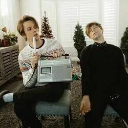 Christmas Drag (Ver2) Bass Tab by I DONT KNOW HOW BUT THEY FOUND ME
