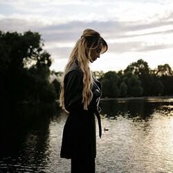 Wishing Well Chords by Ilira