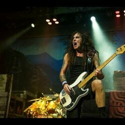 When The River Runs Deep Bass tabs by Iron Maiden