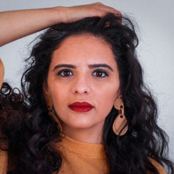 Gente Que Passa Chords by Isabella Bretz
