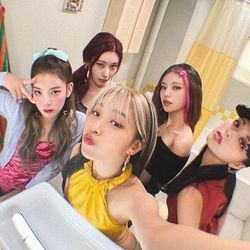Swipe Chords by Itzy (있지)