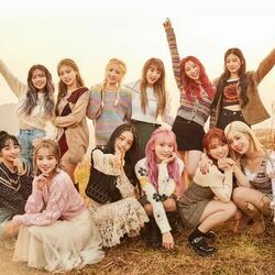 Destiny Chords by IZ*ONE (아이즈원) 