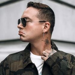 Un Peso Chords by J Balvin