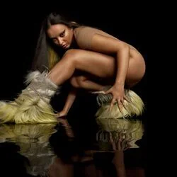 Plastic Box Chords by Jade