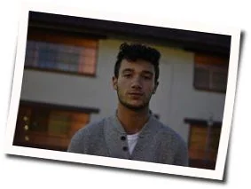 Glisten Interlude Tab by Jeremy Zucker