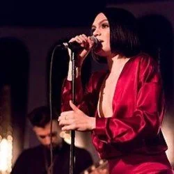 I Wanna Dance With Somebody Chords by Jessie J