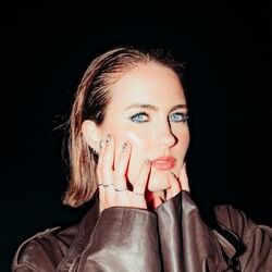 Juni Chords by Jet Van Der Steen