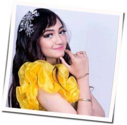 Jatuh Cinta Chords by Jihan Audy