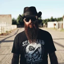 A Few More Ghosts Chords by Cody Jinks