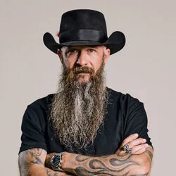 Something Wicked This Way Comes Chords by Cody Jinks