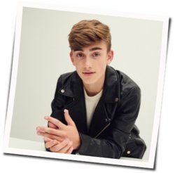 Last Summer Chords by Johnny Orlando