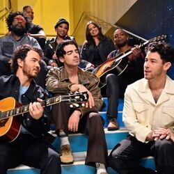 Waffle House Acoustic Live Chords by Jonas Brothers