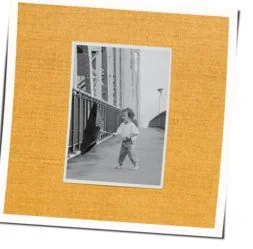Hiding Place Chords by Jordan Rakei