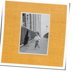Hiding Place Chords by Jordan Rakei