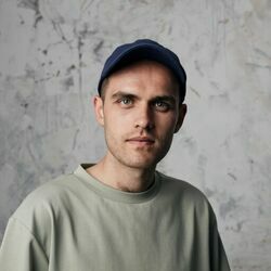 Lightning Chords by Jordan Rakei