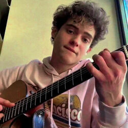 Kiss Me While You Can Chords by Joshua Bassett
