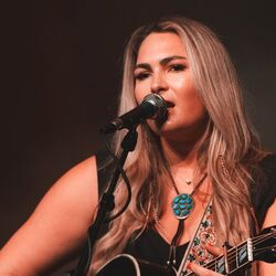 Julianna Rankin chords for New money