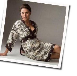 Trouble Is A Woman Chords by Julie Reeves
