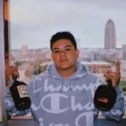 Mente Positiva Chords by Junior H