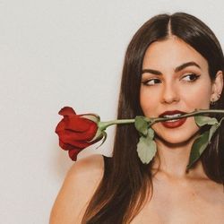 Last Man Standing Chords by Victoria Justice
