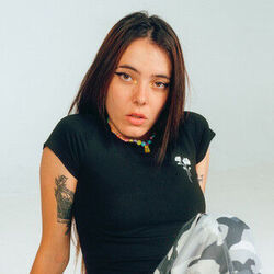 Tus Ojos Verdes Chords by K1za