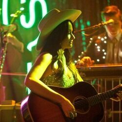 Kacey Musgraves chords for The wurlitzer prize live