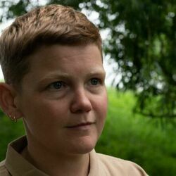 Salt Coast Bass tabs by Kate Tempest