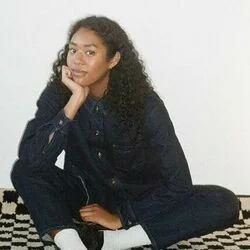 Anchored Intro Tab by Kaleah Lee