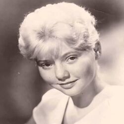 Summer Day Bass Tab by Kari Lynn