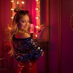 El Lugar by Karol Sevilla