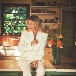 Live Forever Chords by Kate Hudson