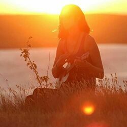 Pale Blue Moonlight Chords by Katie Dwyer
