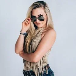 Sounds Good In A Bar Chords by Katy Hurt