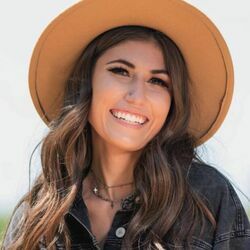 God Is In This Story Chords by Katy Nichole