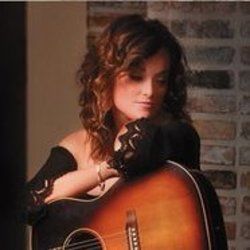 Girl In The Band Chords by Kayla Ray