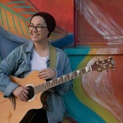 The Happy Song Acoustic Live Chords by Kayla Ray