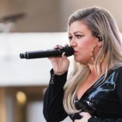 Kelly Clarkson