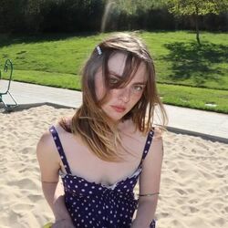 Pretty In Pink Chords by Keni Titus