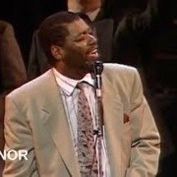 Bendicion Y Honor Chords by Ron Kenoly