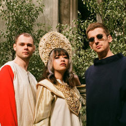 21 04 20 Chords by Kero Kero Bonito