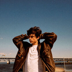 Neptune by Kevian Kraemer