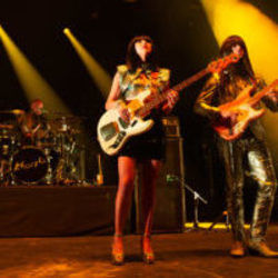 Pelota Bass tabs by Khruangbin