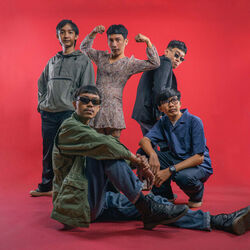 Terbakar Di Lampu Merah Chords by The Kick
