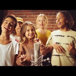 The Lion Sleeps Tonight Chords by Kids United