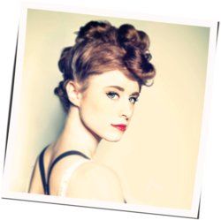 Giant In My Heart Live Chords by Kiesza
