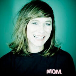 A Good Time Pushed Bass Tab by Kim Deal