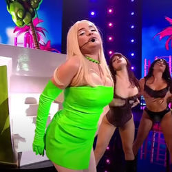 Coconuts Chords by Kim Petras