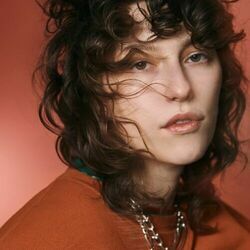 Crowbar Chords by King Princess